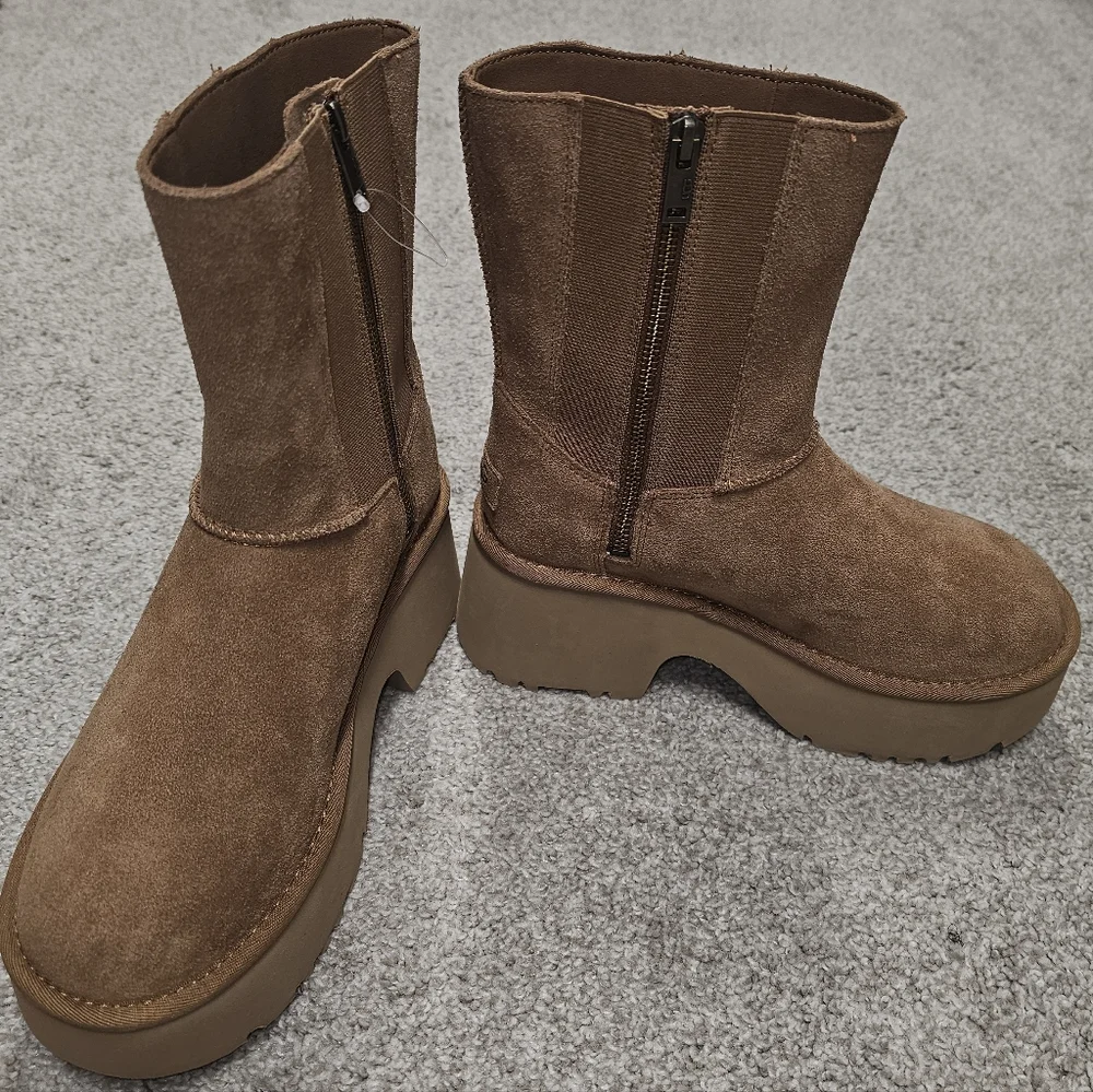 UGG Women's Classic Twin Seam New Heights Boots - Picture 8 of 8